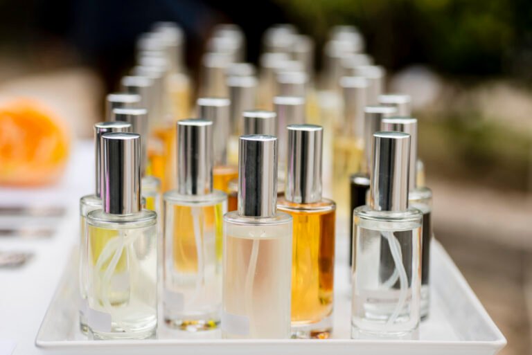 Perbedaan EDP dan EDT: Mana yang Cocok untuk Anda?